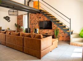 Hôtel Loft Évasion - Garage & Spa proche du centre historique