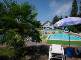 Hôtel Camping des Bains