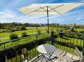 Hôtel Appartement vue mer, terrasse parking et plage