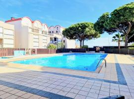 Hôtel Cocoon sur le port de Gruissan, parking & piscine