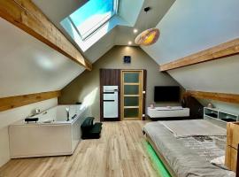 Hôtel L'ESCALE SECRETE -- SPA et Salle cinéma 4K --