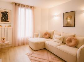 Hôtel Paris 12 Apartment