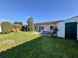 Hôtel Charmante Maison 3 Pièces avec Jardin - Saint Pierre d'Oléron - FR-1-246A-343