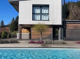 Hôtel Villa 4 Saisons, avec piscine chauffée et jacuzzi