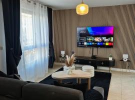 Hôtel Superbe appartement tout équipé avec parking.