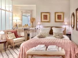 Hôtel LES ANGES DELUXE AVIGNON Exclusive Romantic Home with Luxury Services & Private Tours
