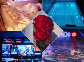 Hôtel Nuit Romantique, Spa, Champagne, Cinéma, Flipper - Escapade Veyloise