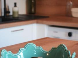 Hôtel Joli Appt La Pérouse, 2 Chbres, Centre ville, Jardin