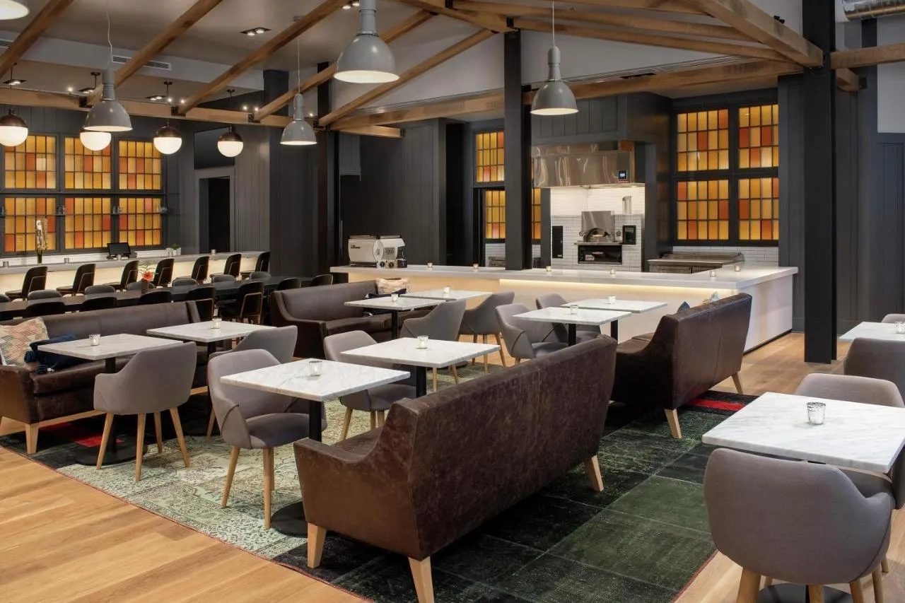 Hotel 4 estrellas en Ithaca Hotel 4 estrellas en Ithaca